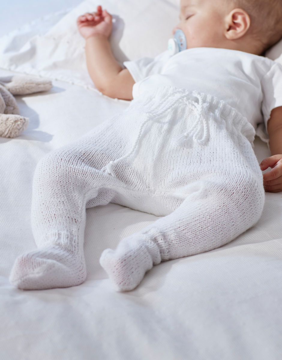 Snuggly Baby Whites - Sirdar 528