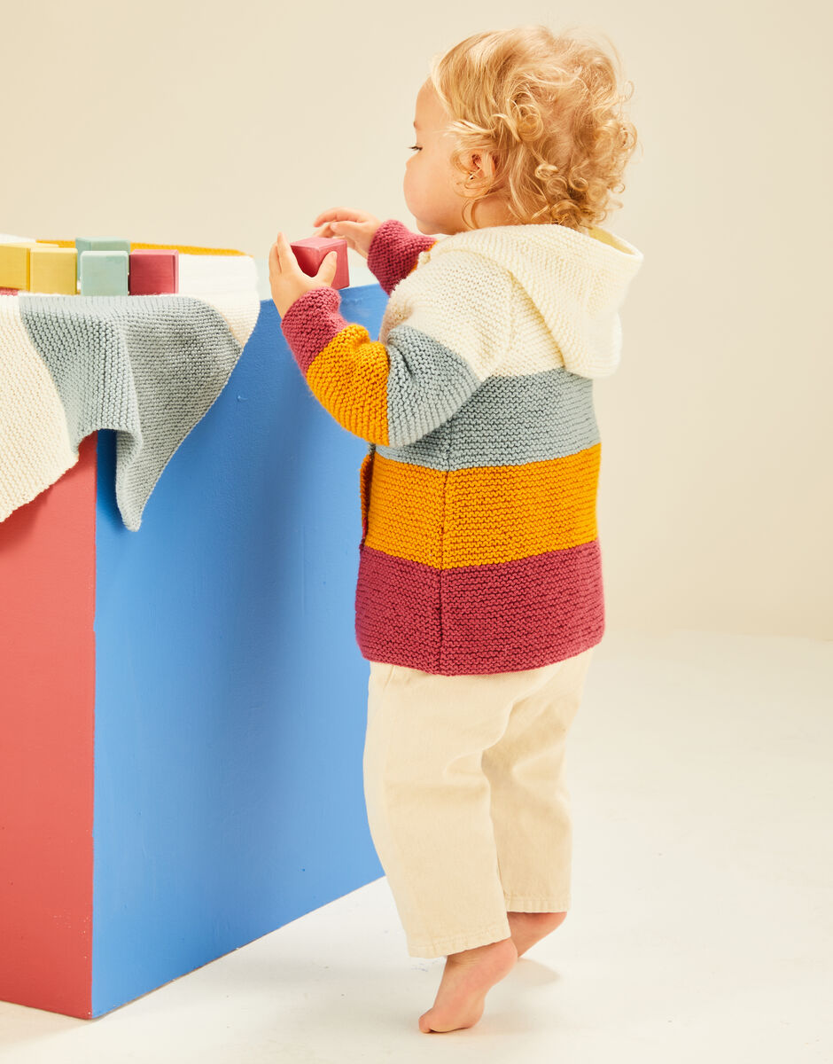 Colour Block Duffle And Blanket in Snuggly DK - Sirdar 5492