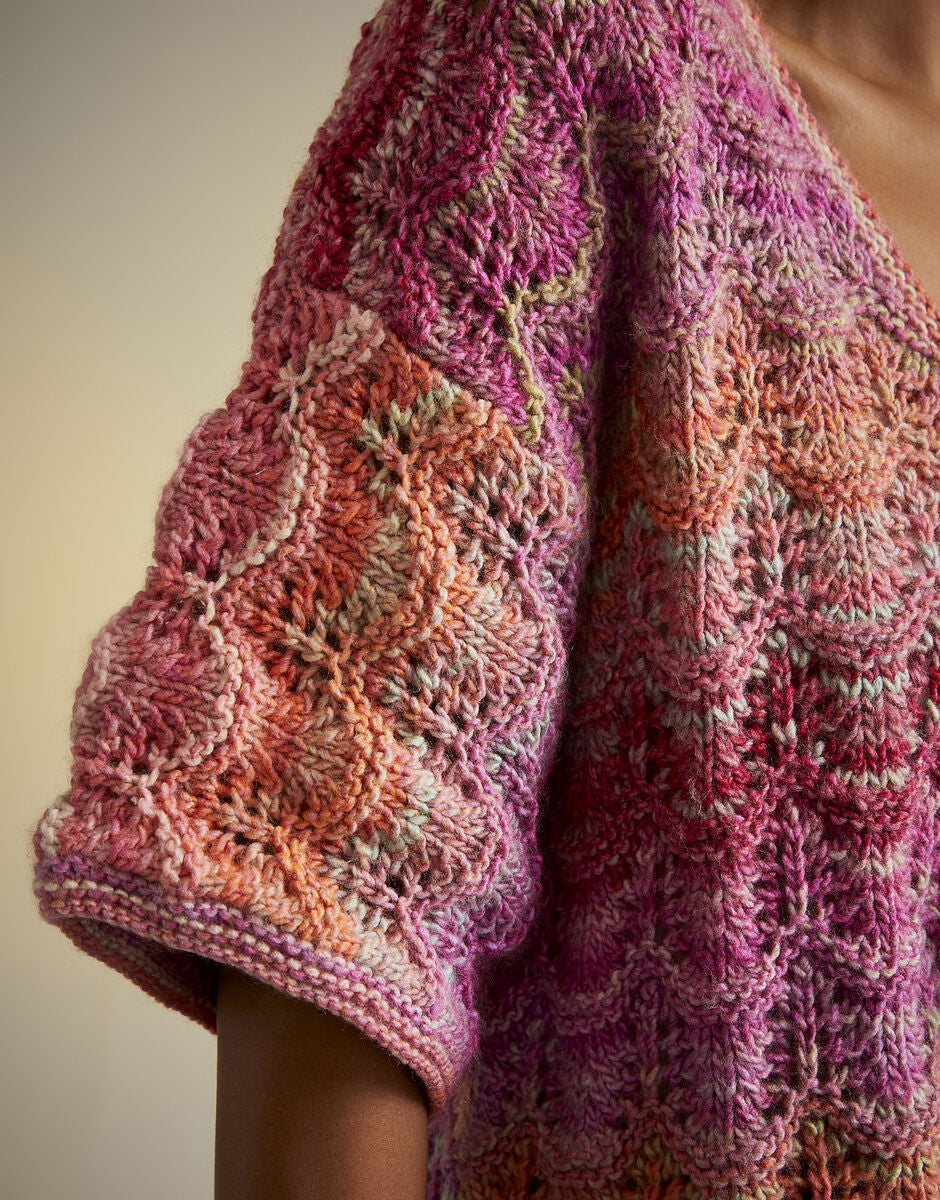 Hot House Flowers Cardigan in Jewelspun - Sirdar 10715