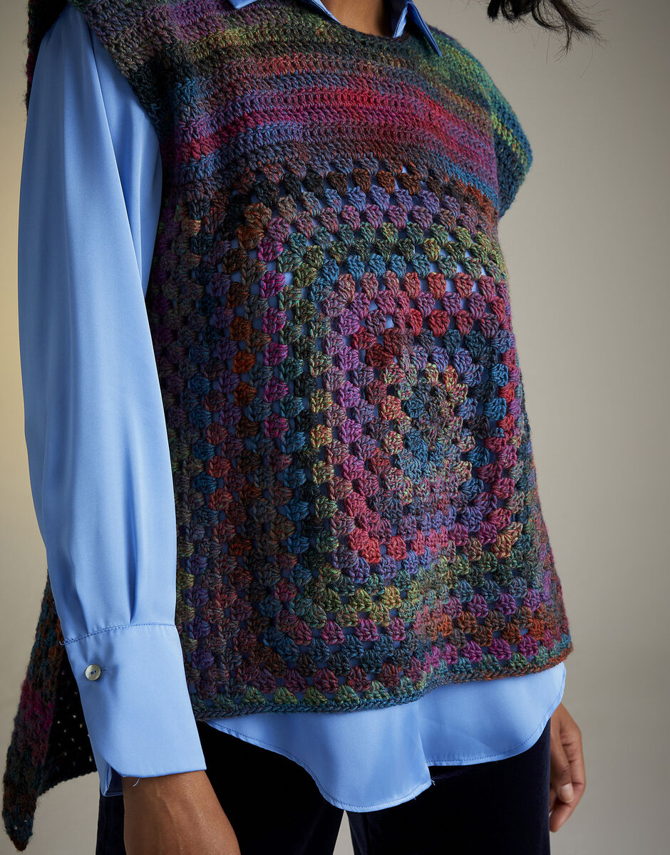 Twilight Terrace Tabard in Jewelspun - Sirdar 10728