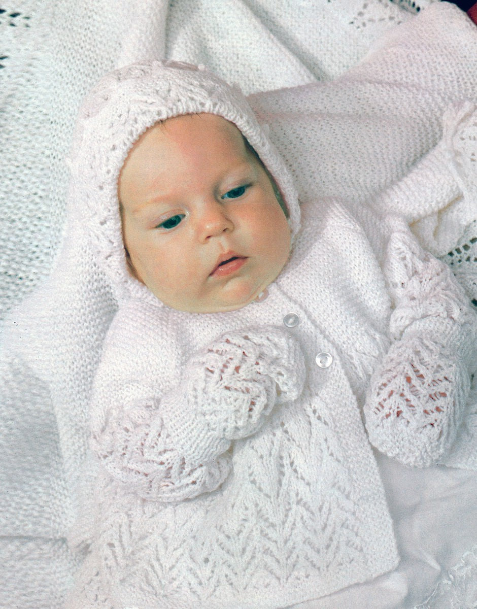 Layette 3 ply Snuggly - Sirdar 3421