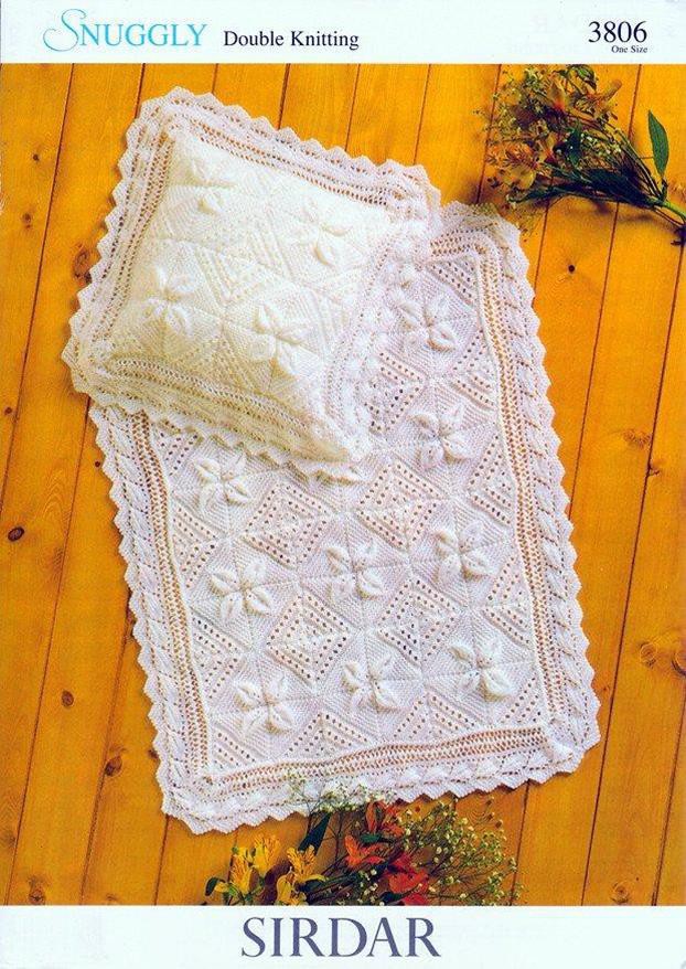 Shawls in 8 ply - Sirdar 3806