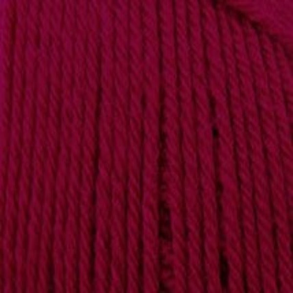 Patons Patonyle 4 ply Brick Red