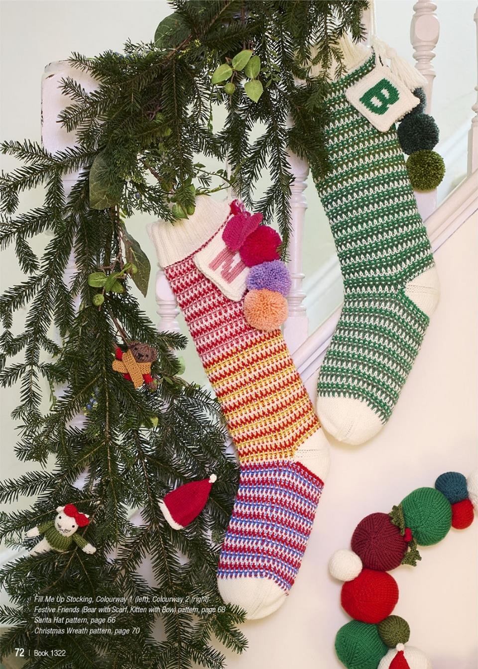 Big Book of Small Knit Projects - Patons 1322