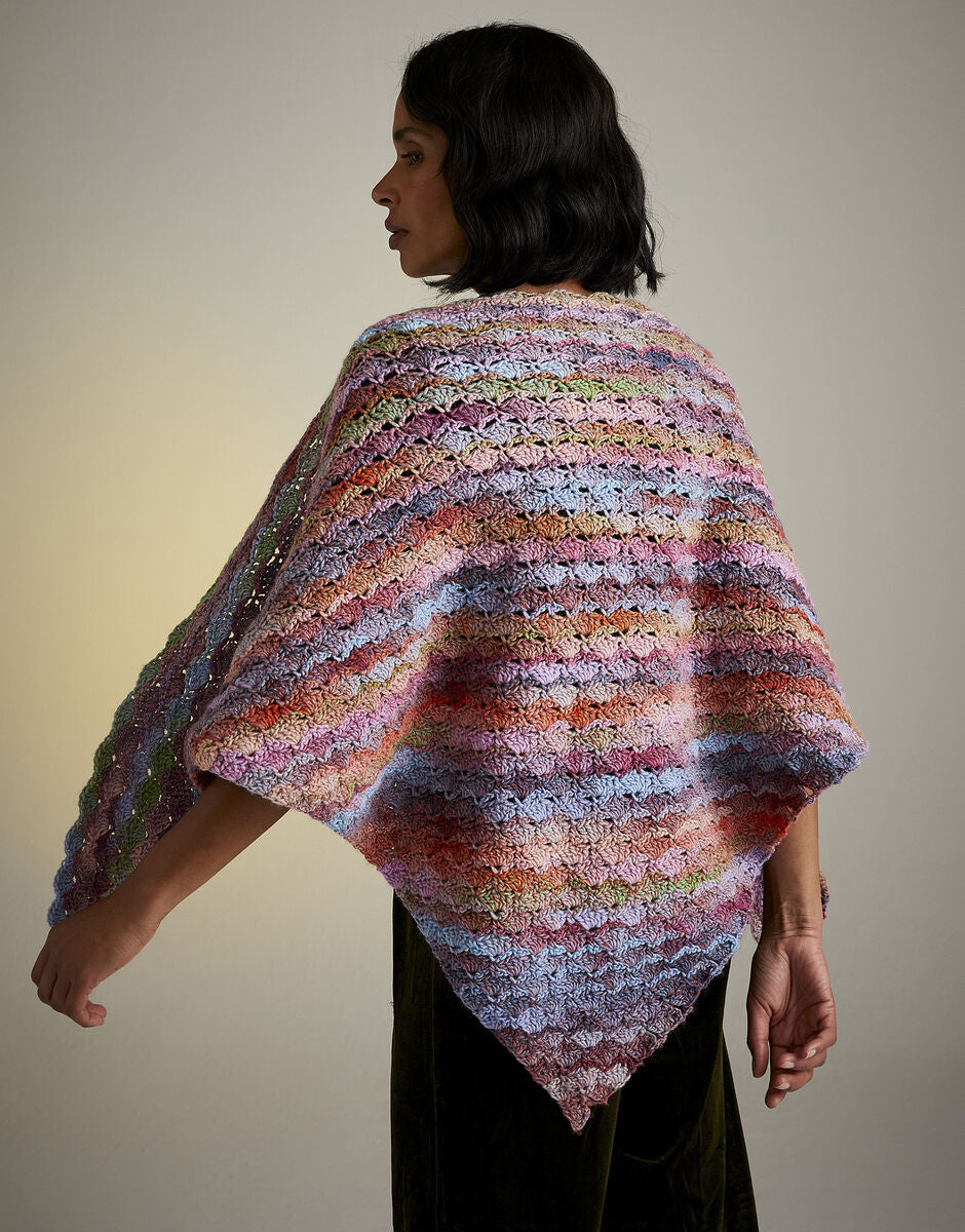 Best in Show Shawl in Jewelspun - Sirdar 10722